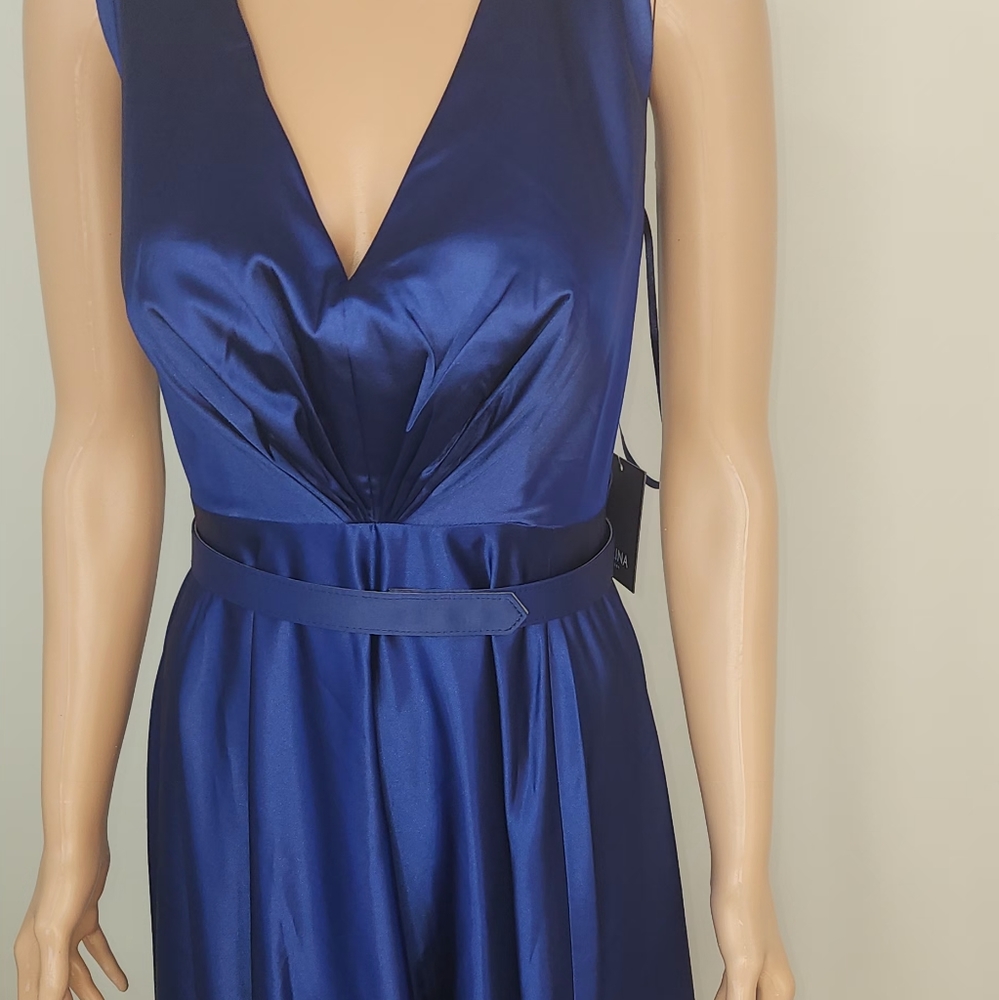 marina deep v belted stretched charmeuse gown - Picture 7 of 15